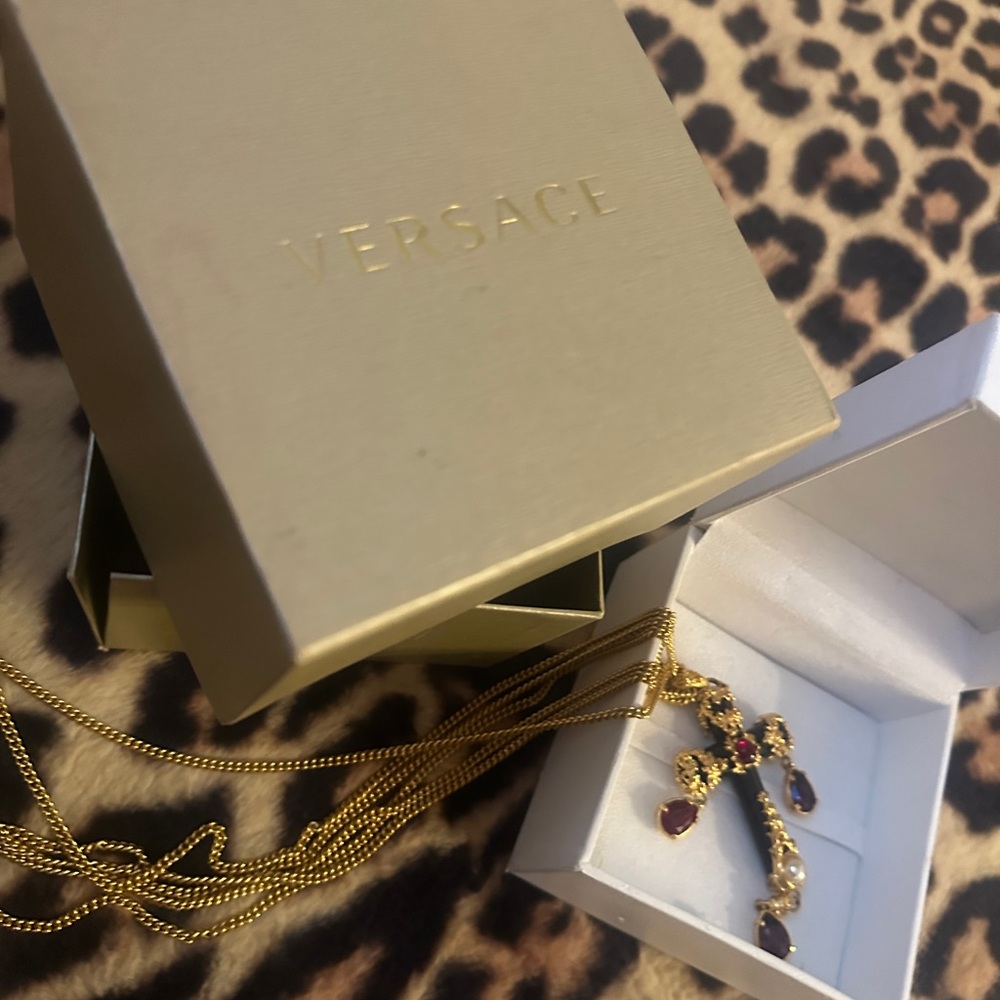 Versace Vintage Gold-Tone Black Cross Pendant Necklace with Red Gem Accents - Picture 3 of 3
